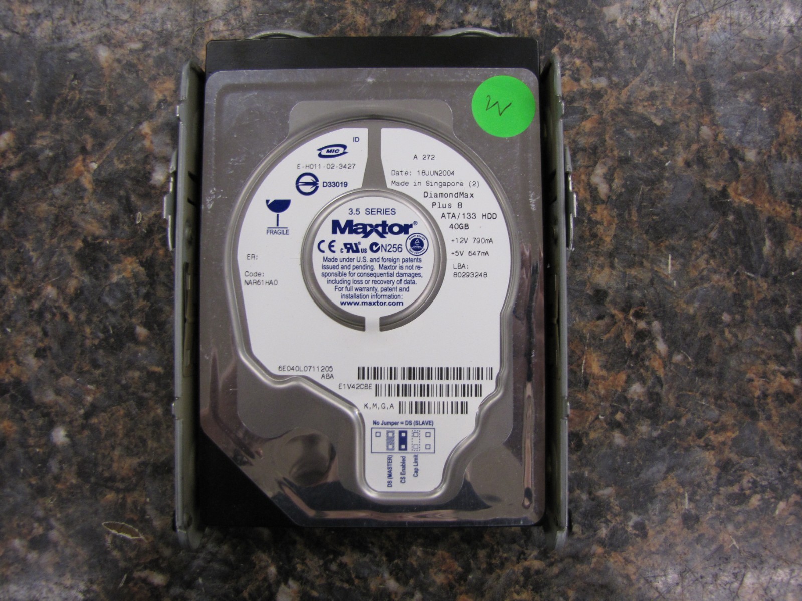 Maxtor DiamondMax Plus 8 ATA/133 IDE Hard Drive 40GB w/ Bracket WIPED & WORKING