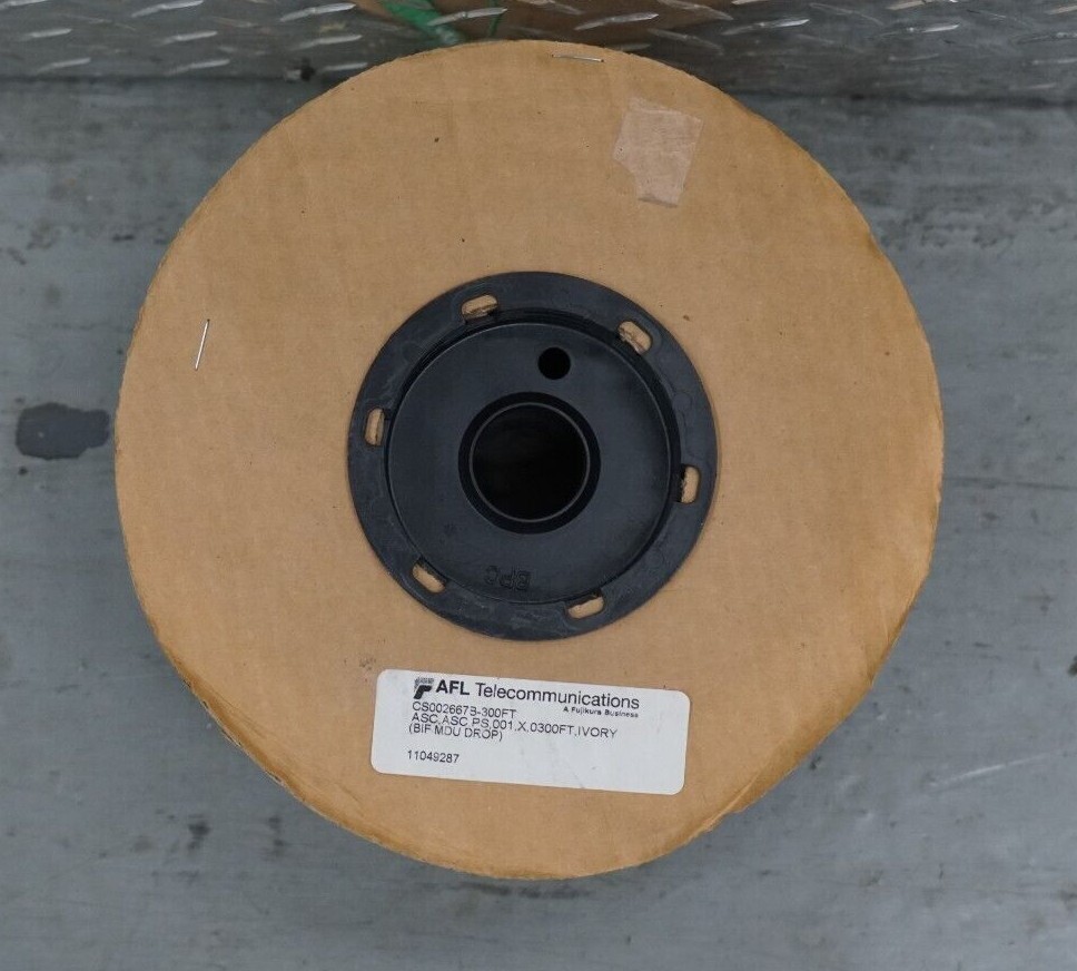 AFL Fiber Optic Cable CS002667B 300ft PS-001 BIF MDU DROP Simplex New