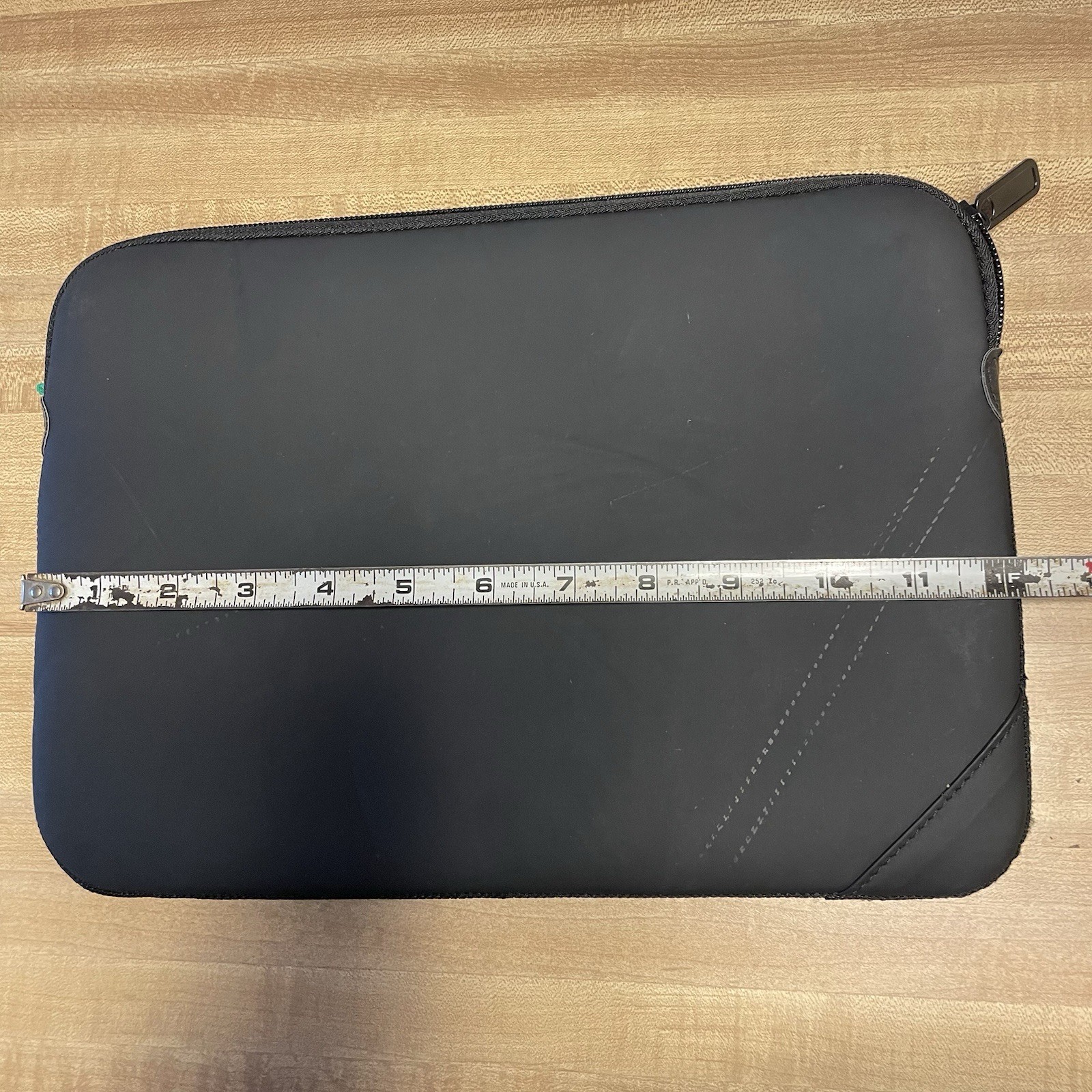 Google  neoprene 11 X 8 Tablet Sleeve