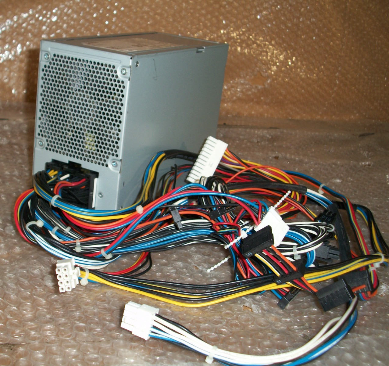 Dell G821T Precision T7500 1100W Power Supply 80+ SILVER W/ Cables