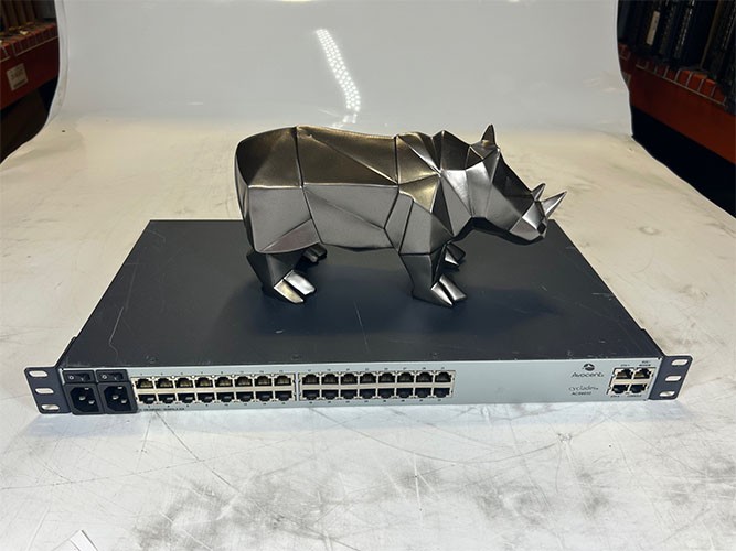 Avocent ACS6032MDAC ACS 6032 32 Port Console Server w/ Dual AC Power Supplies