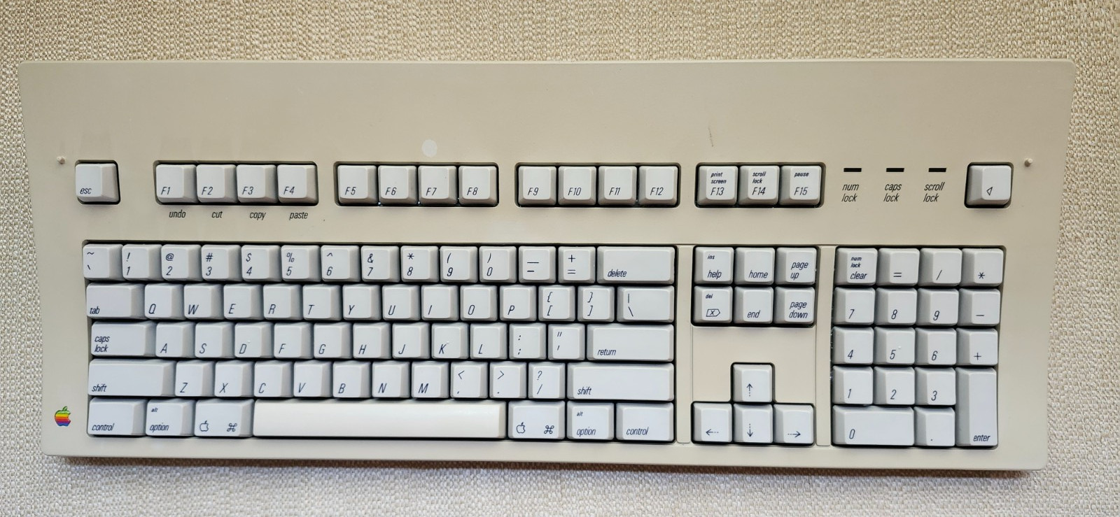 Vintage Apple Extended Keyboard M0115 Made In U.S.A.