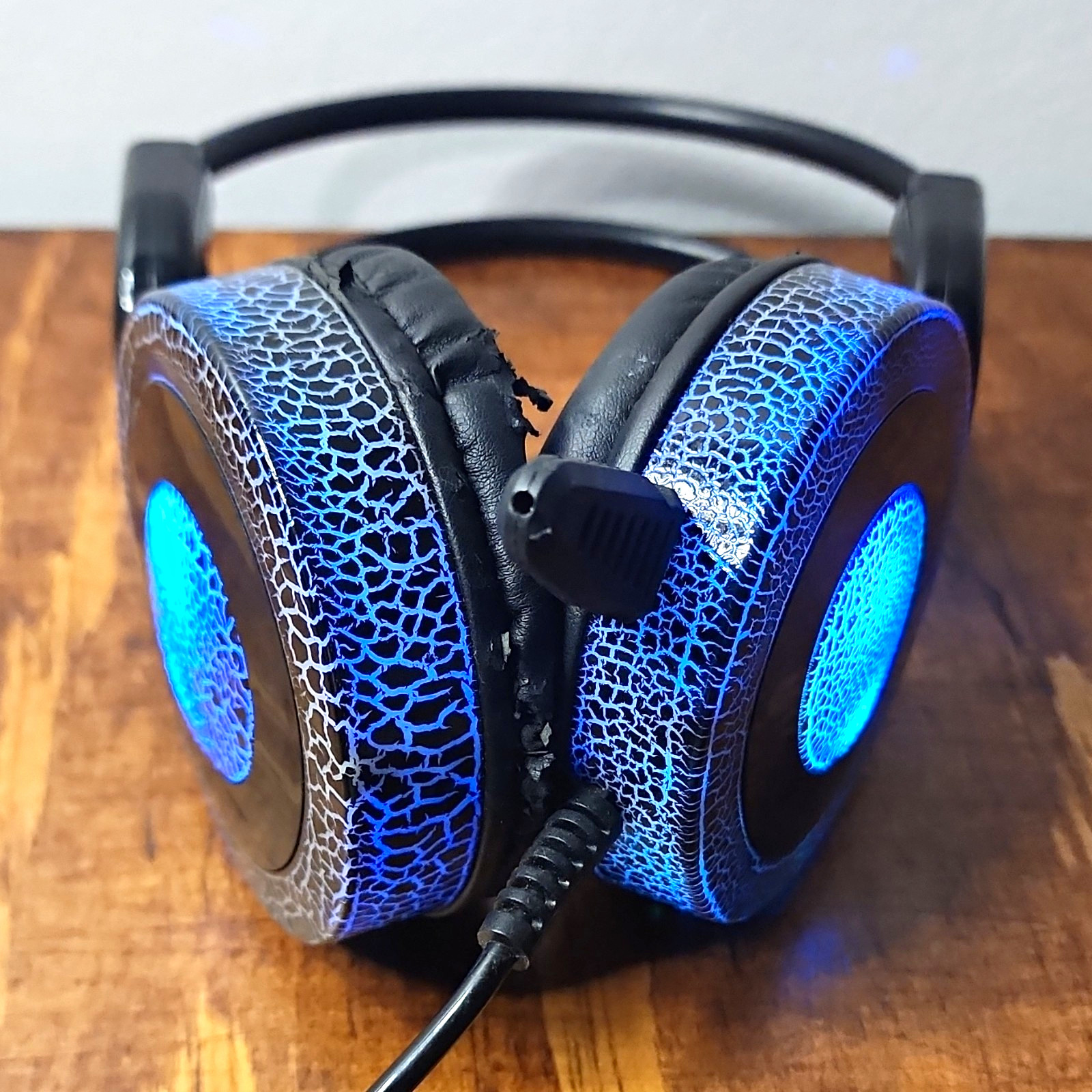 Wired Over-Ear Stereo Gaming Headset USB + 3.5mm Boom Mic Blue LED Black