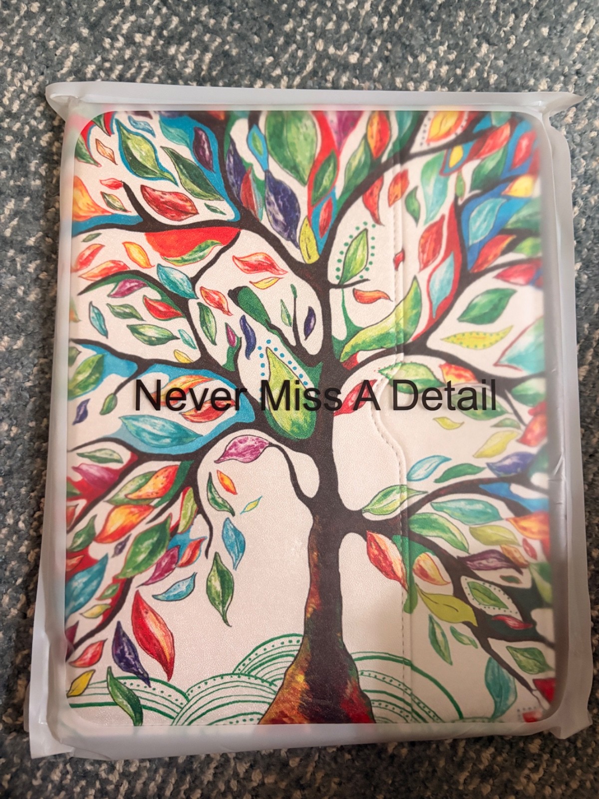 FREE SHIP 10th Generation 2022 iPad 10.2 Leather Love Tree Case