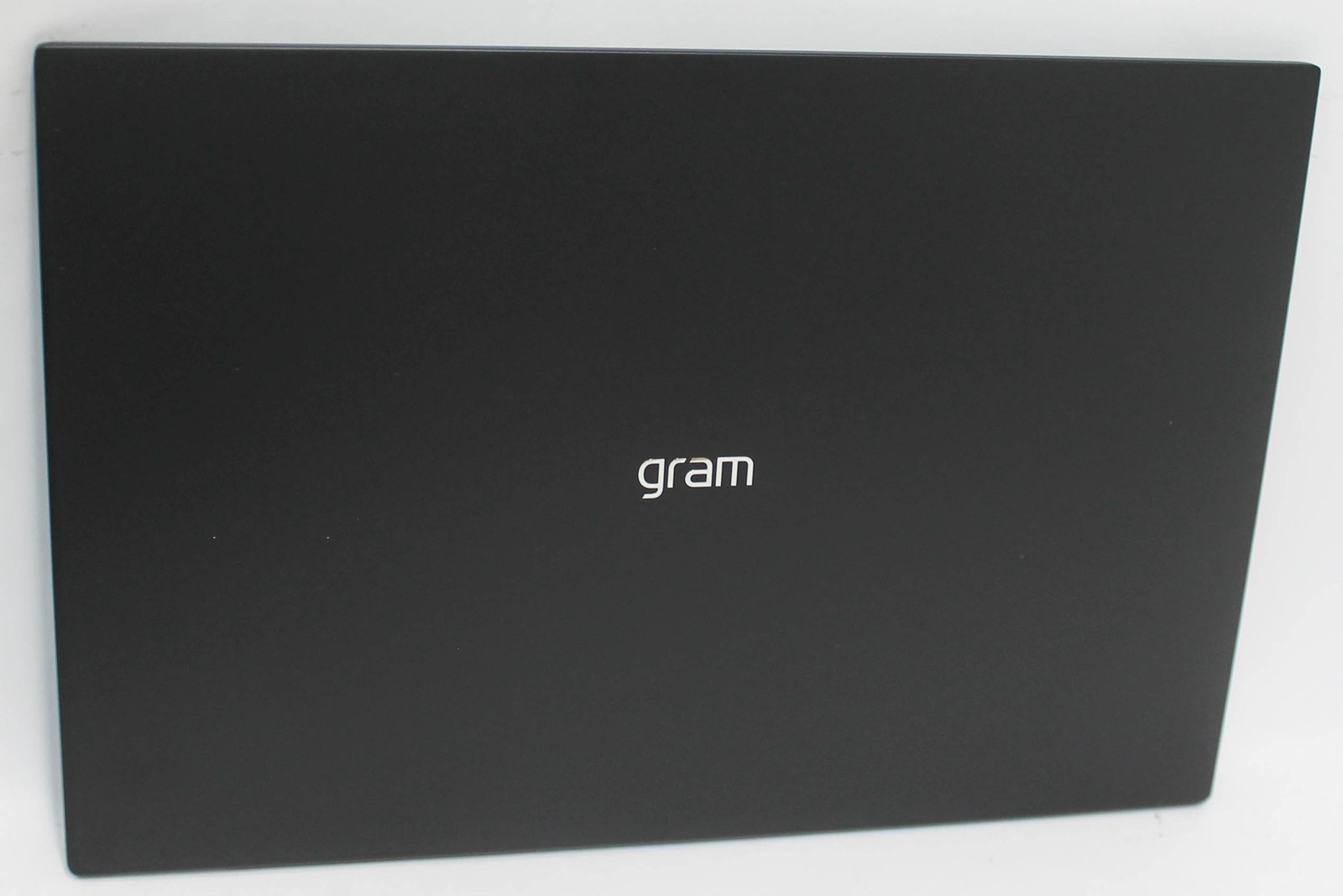 16Z90S-COVER LG LCD BACK COVER BLACK GRAM 16Z90S-H.ADB9U1 "GRADE A"