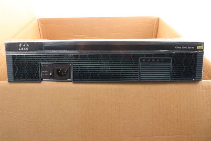 CISCO 2951 CISCO 2951/K9 3-PORT ROUTER