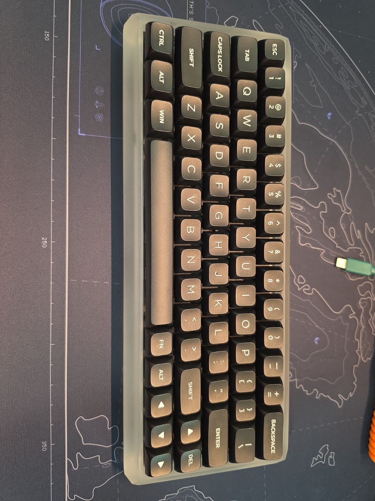 Custom Mechanical Keyboard, Acrylic Polycarb Case Hotswappable, Dz60rgb Pcb