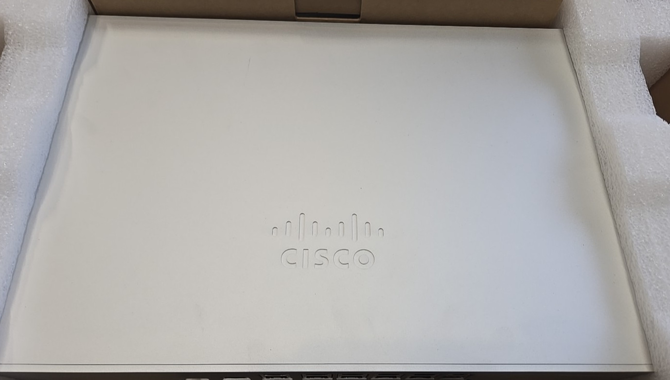 Cisco Meraki MX84-HW Cloud Managed Security Firewall Appliance