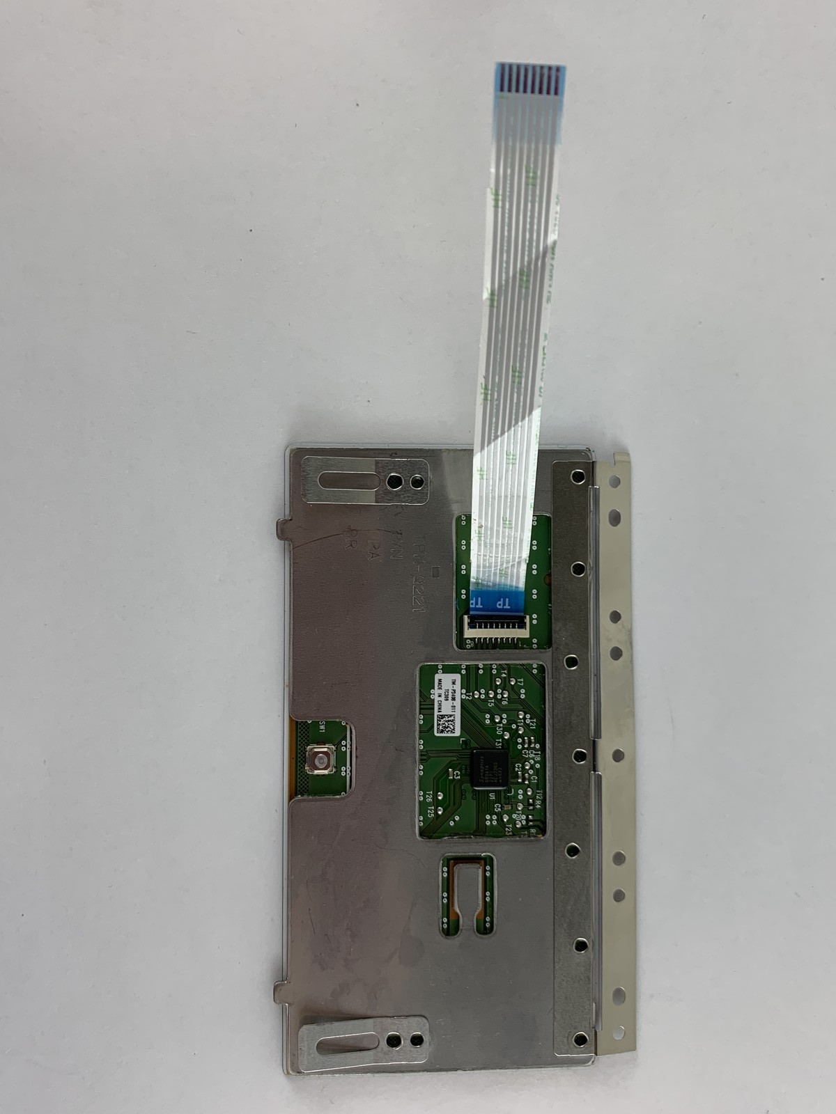 M03783-001 - D1 SPS-TOUCHPAD IOB - SCRATCHES
