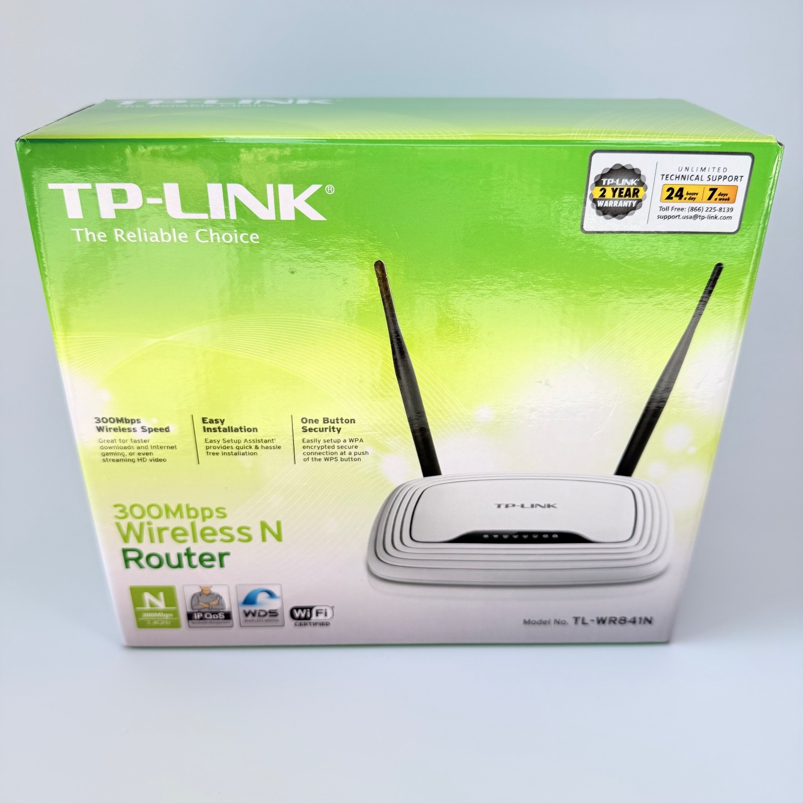 TP-Link TL-WR841N 300Mbps Wireless N Router Power Cables Ethernet Resource CD