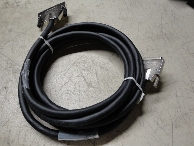 dell original cable VHDC68M/HD68M SCSI CABLE  PN. 8948X