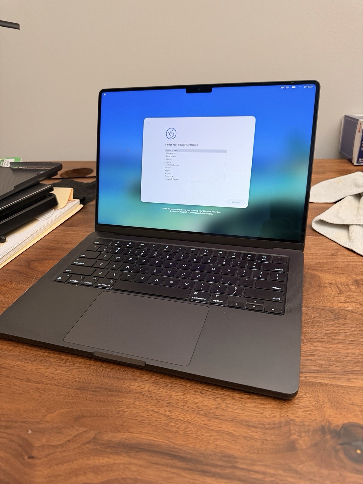 2023 Apple MacBook Pro 14” M3 Pro 12-Core 18GB RAM 1TB SSD 98% Battery - Black