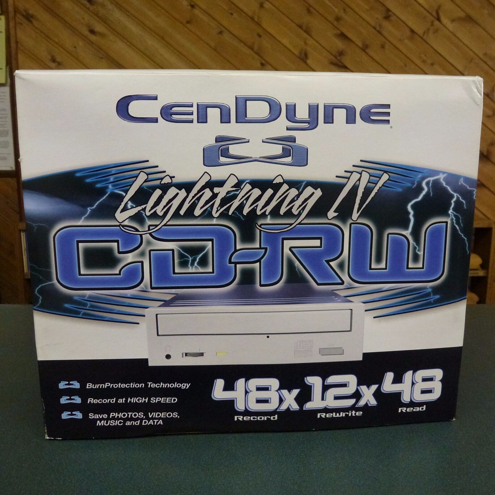 CenDyne Lightning IV IDE CD-RW  48 x 12 x 48 CDICD00118