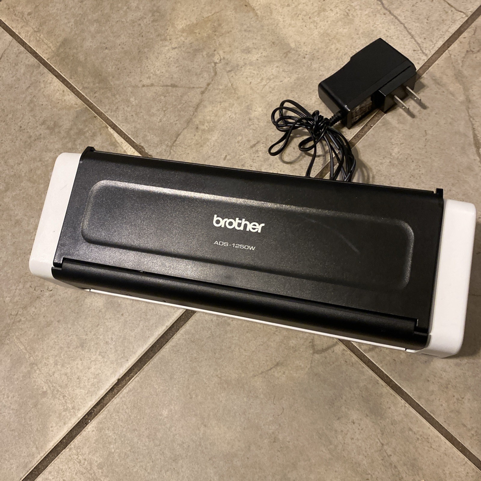 Brother ADS-1250W Portable Compact Mobile Duplex Color Desktop Scanner