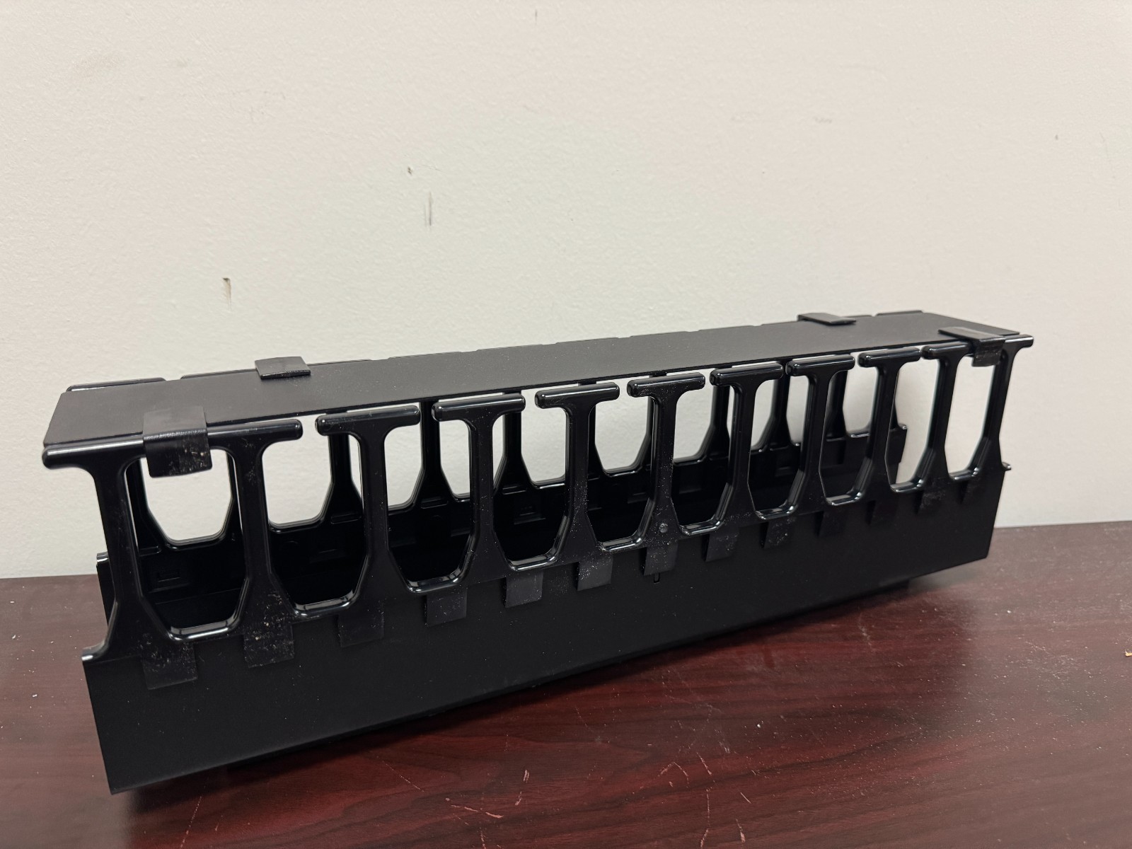 CPI / Chatsworth Universal Horizontal Cable Manager – 2 RU Single-Sided (Deep)
