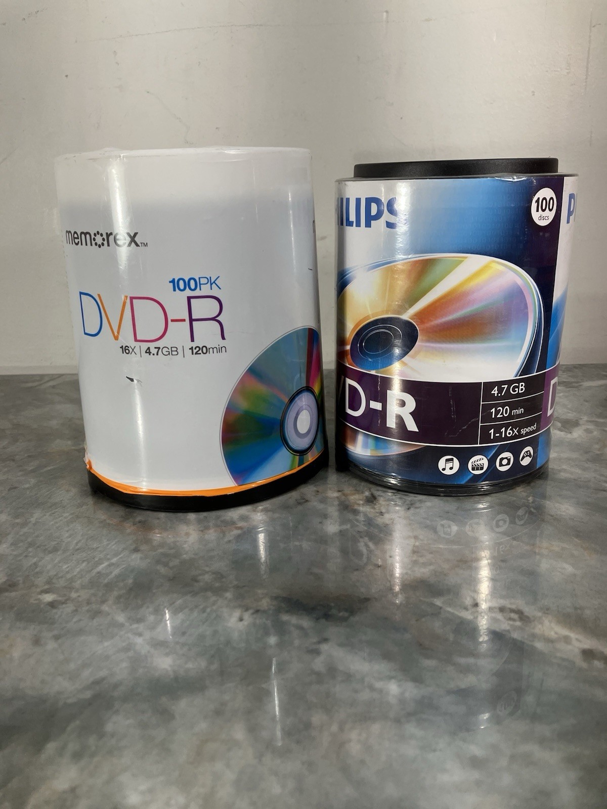 Lot Of 2 x 100 MEMOREX/PHILLIPS DVD-R 100 PK 4.7 GB, 16X, 120 MIN