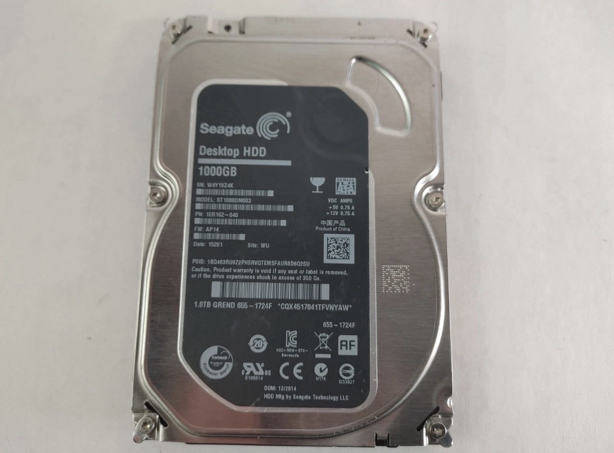Seagate Apple  ST1000DM003 1 TB SATA III 3.5 in Desktop Hard Drive