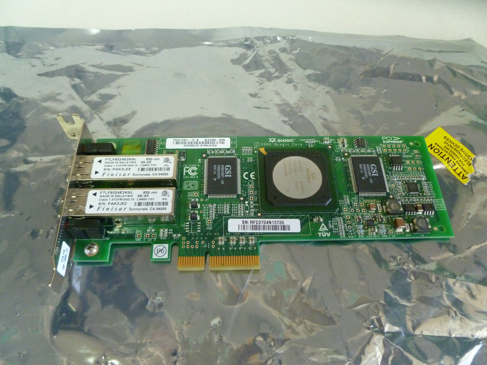 QLOGIC QLE2462-SUN LOW PROFILE 2-PORT 4GB FIBRE CHANNEL PCI-E HOST BUS ADAPTER 