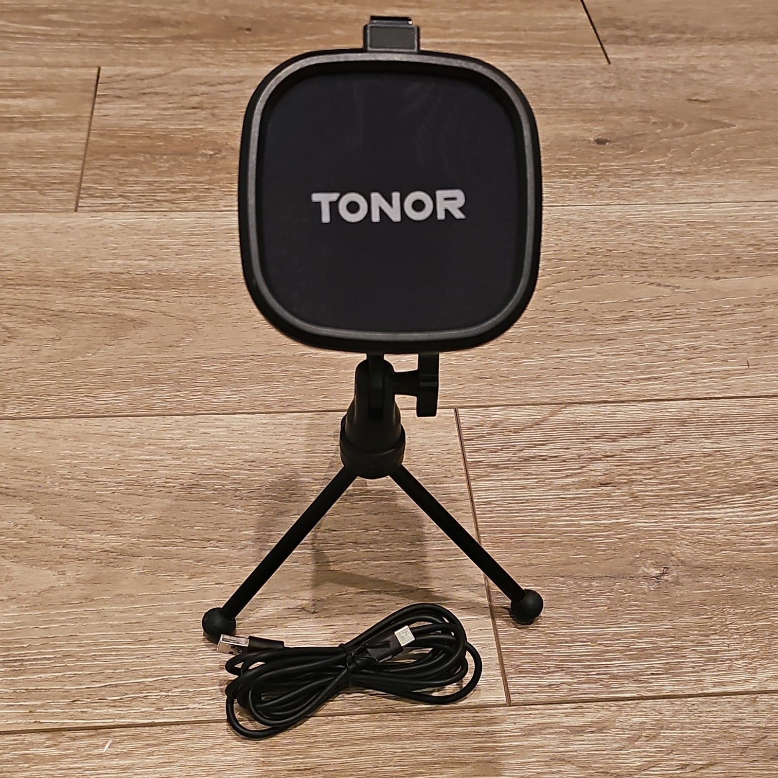 TONOR TC30 USB-C Computer Microphone Black/Silver w/ Tripod Stand & Pop Filter
