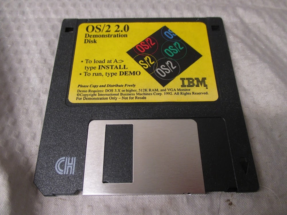 Vintage IBM OS/2 2.0 1992 Demonstration Disk 3.5" Floppy Promo Software