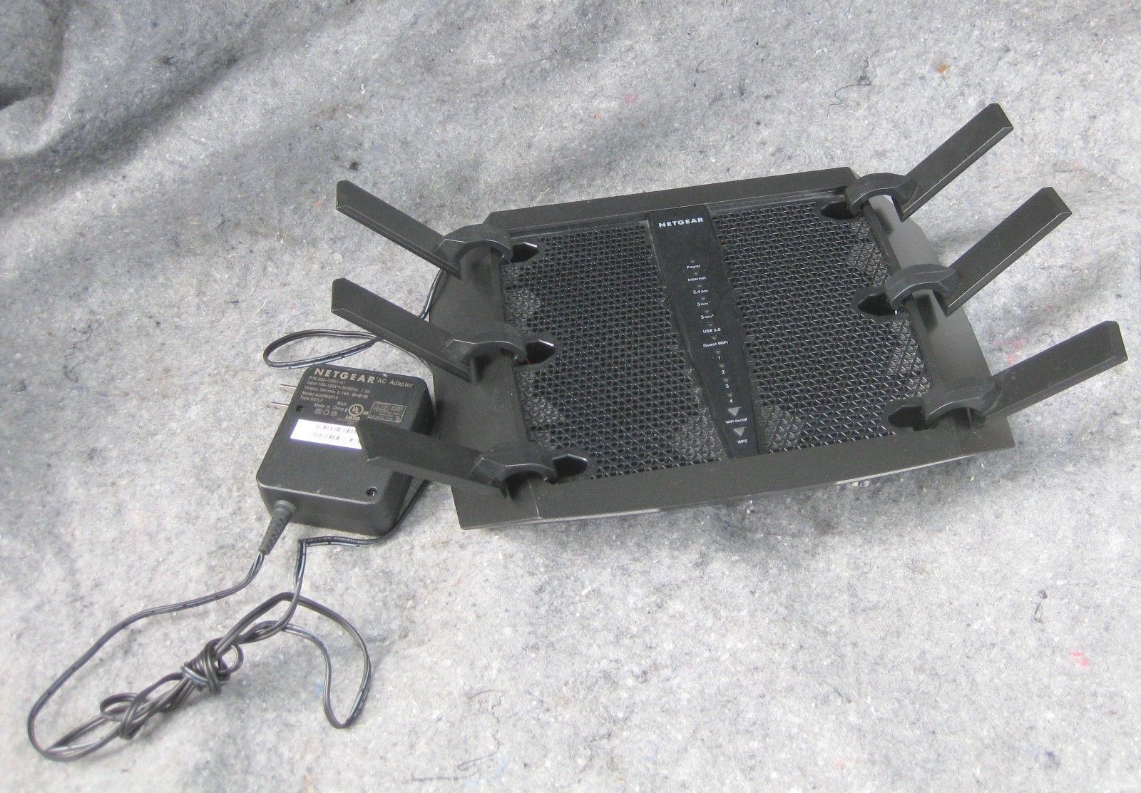 NETGEAR R7900  Nighthawk X6 AC3000 Tri Band Smart WiFi Router