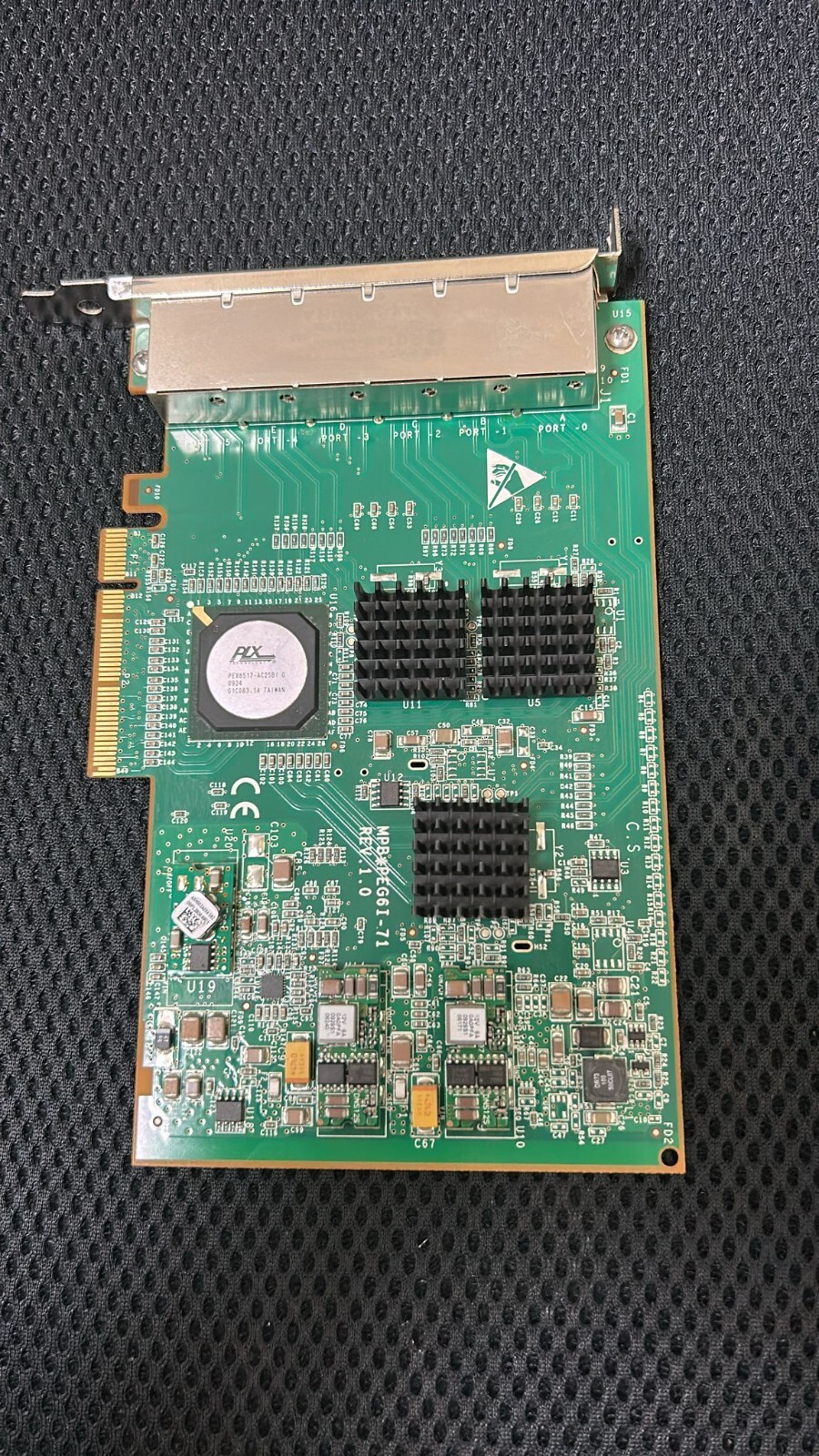 Dell YK537 6-Port RJ-45 Network Card 1Gbps PCIe x 8 NIC 76-0939639-A, hi profile