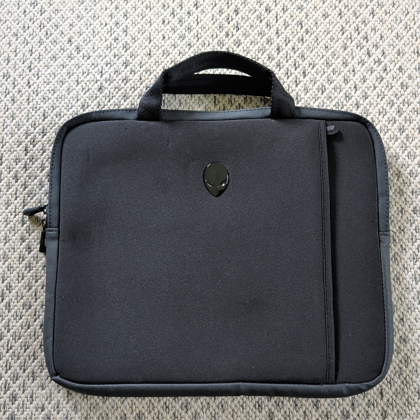 Dell Alienware 13" Vindicator 2.0 Laptop Sleeve AWV13NS2.0 Mobile Edge EUC
