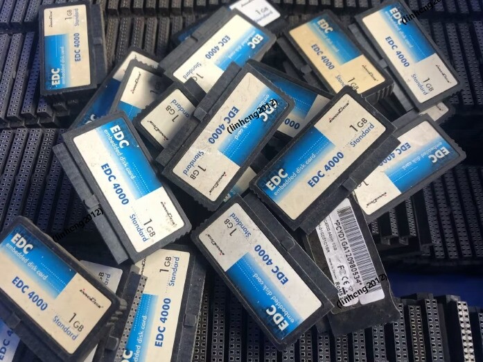 100PCS EDC 4000 1GB 44pin  embedded disk card  EDC4000 44pin