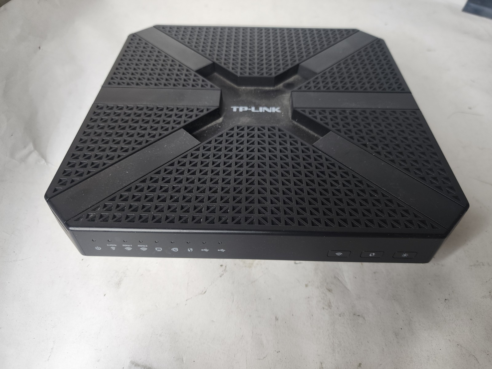 TP-Link Archer C3200 Tri-Band Gigabit Router AC3200 READ