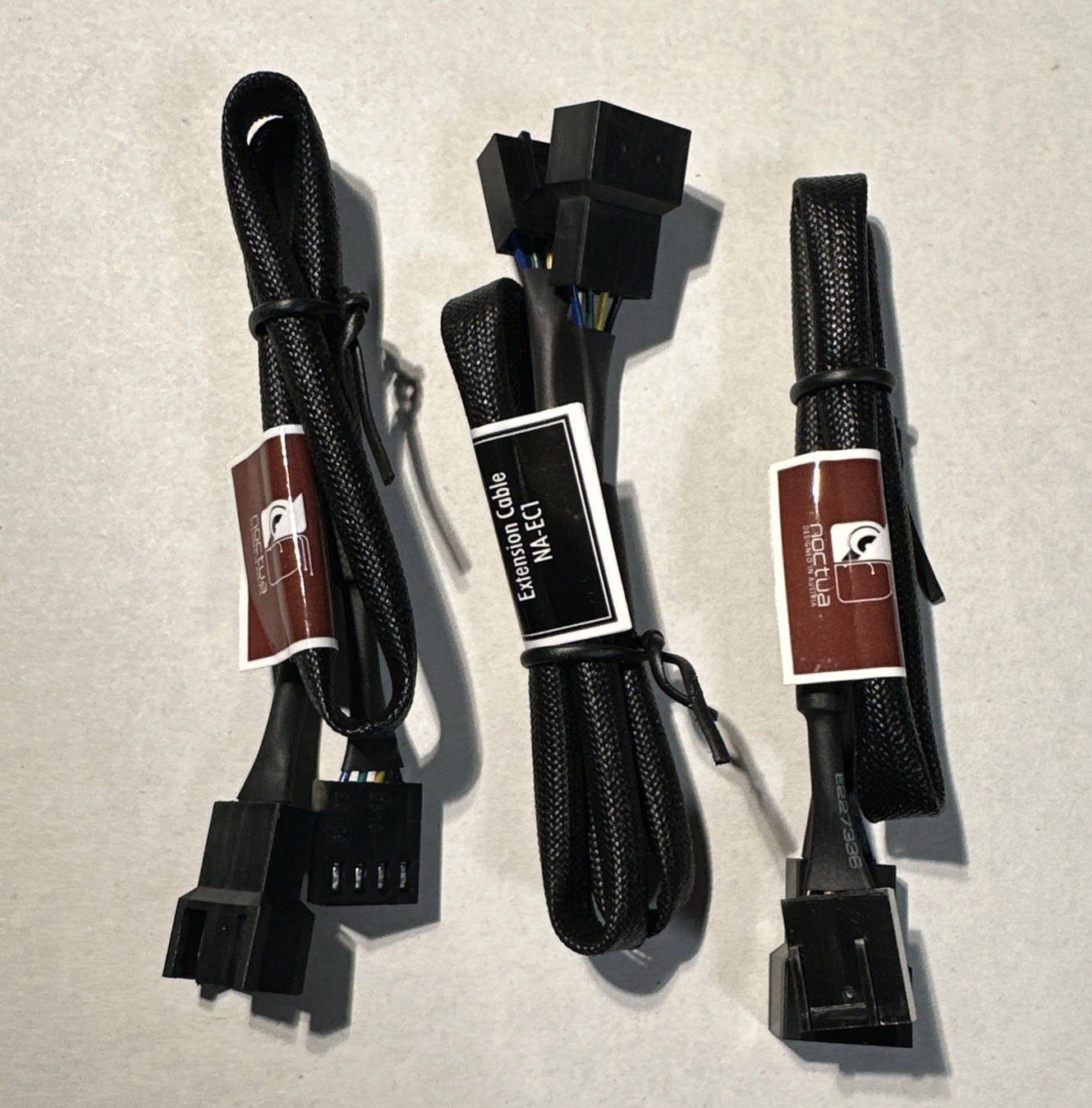 3x Noctua NA-EC1 30cm Extension Cable for 4-pin PWM fans Three-pack