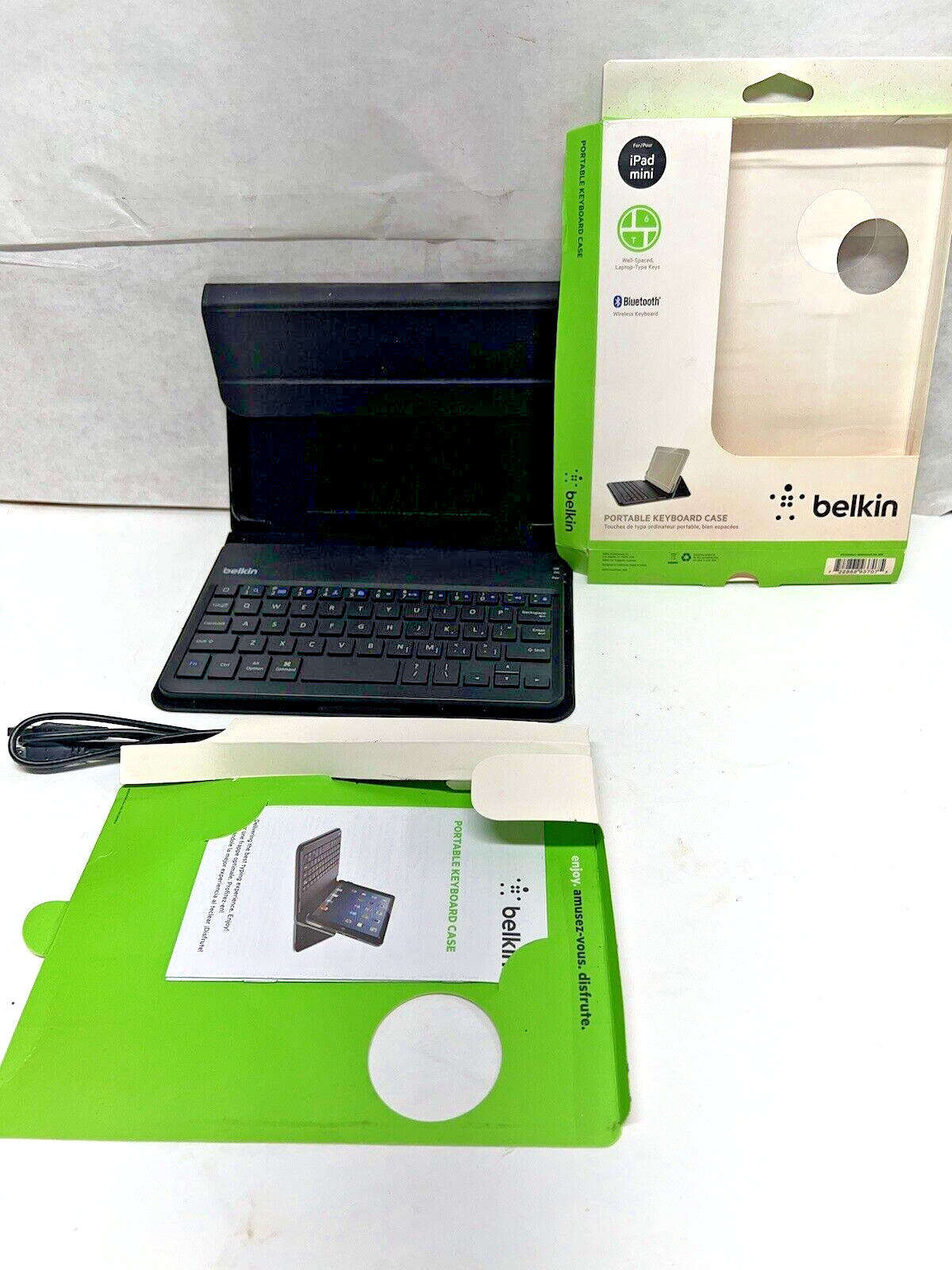 Belkin Portable Bluetooth Keyboard & Case for IPad Mini - BLACK F5L145