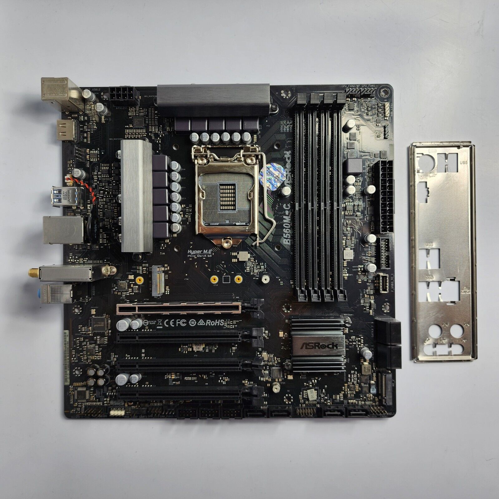 UPDATED BIOS ASRock B560M-C WIFI DDR4 LGA1200 MicroATX Motherboard w. I.O PLATE