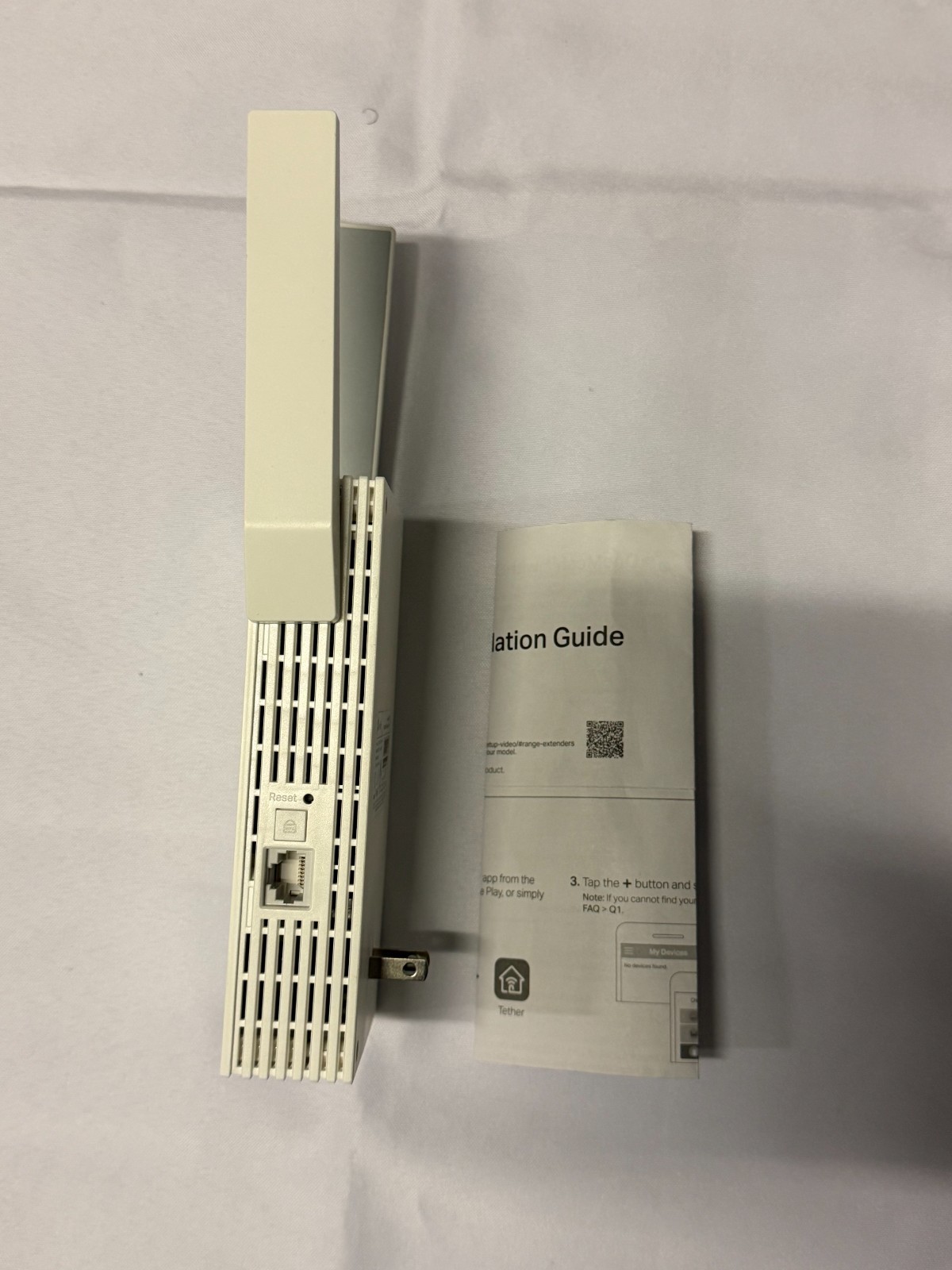 TP-Link RE700X AX3000 Mesh WiFi6 Wireless Extender - White, no box, working good