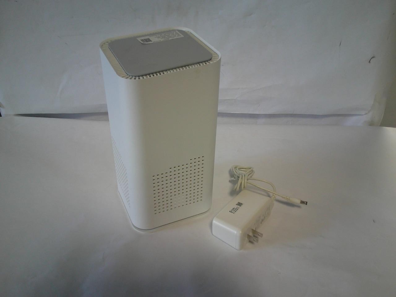 Calix U6XW GS4227W GigaSpire Blast Wireless LAN with Power Adapter