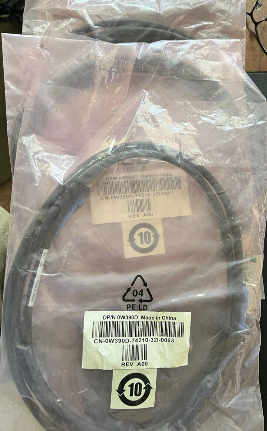 Dell Foxconn External Mini SAS Cable (DP/N 0W390D)
