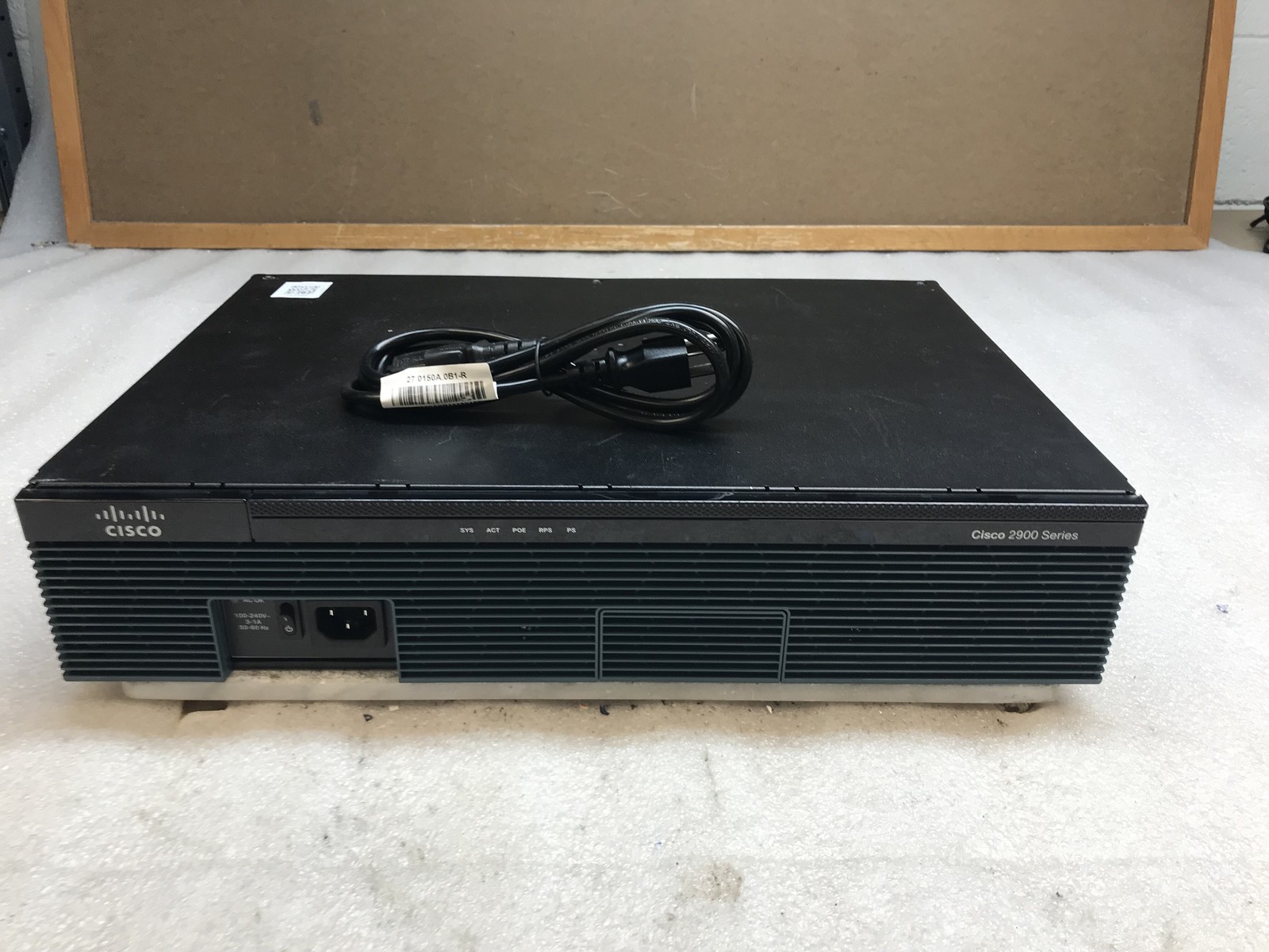 Cisco 2911 CISCO2911/K9 V07 Router PVDM3-16 UC License Tested Reset
