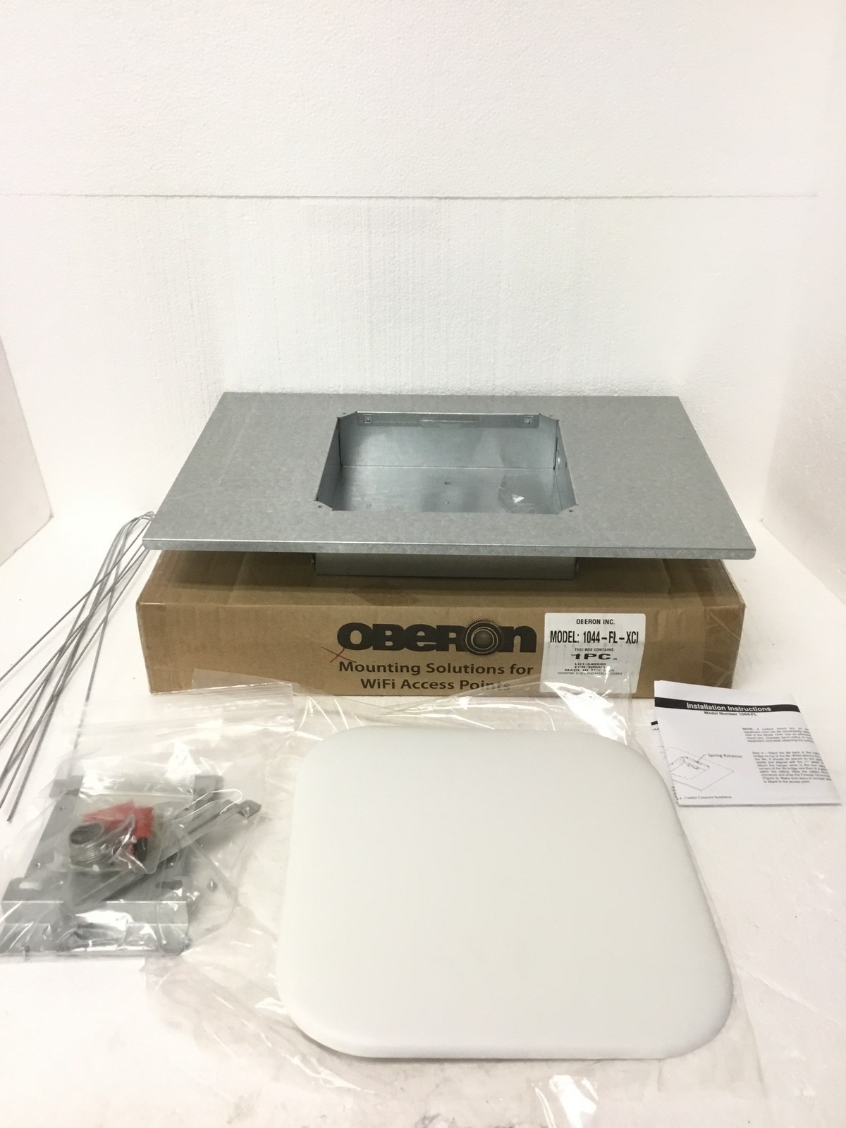 NEW Oberon 1044-FL-XCI Ceiling Enclosure 1044-ND WiFi AP Mount Kit w/Hardware 