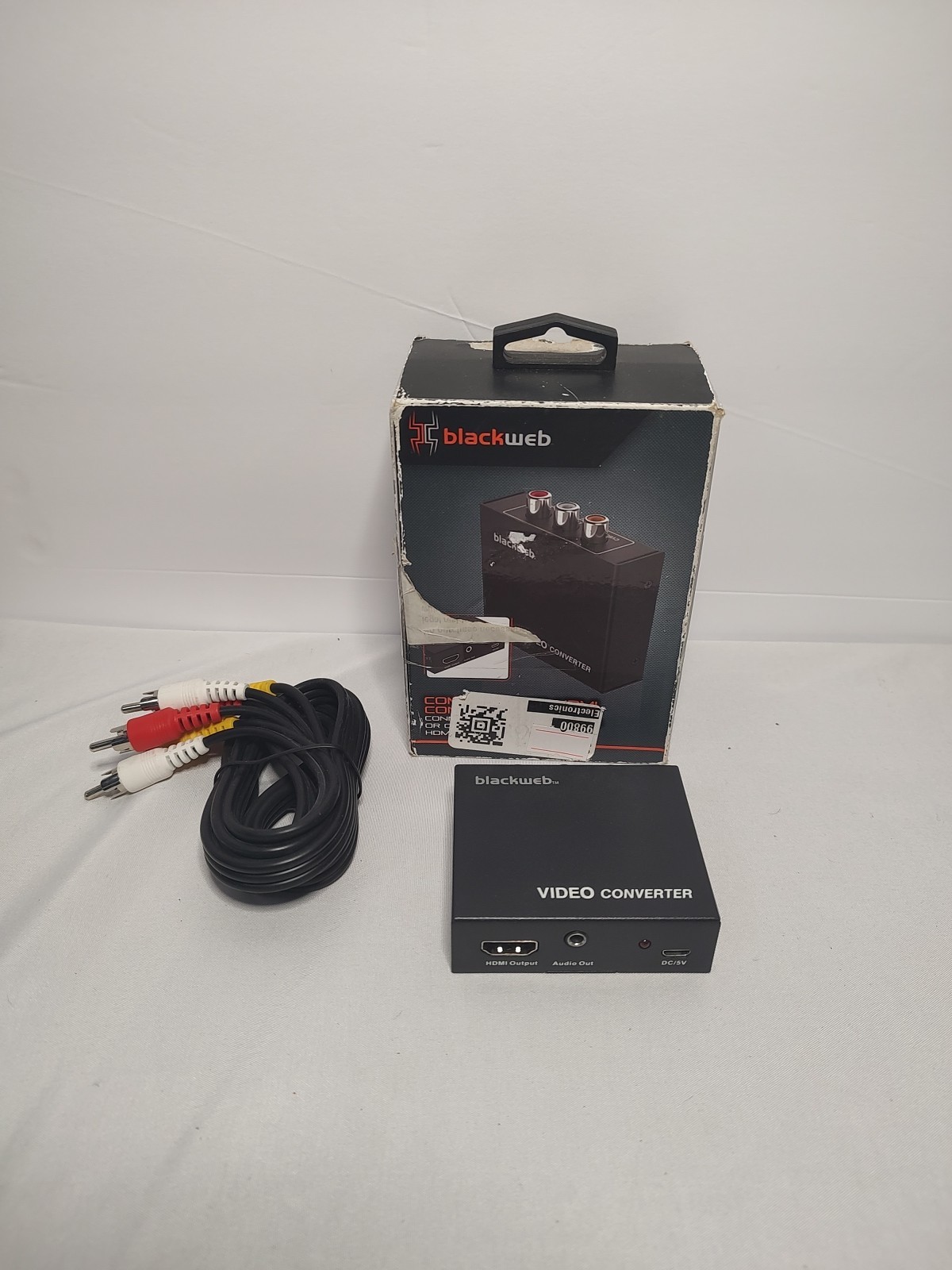 BlackWeb Composite A/V To HDMI Converter w/ A/V Cable
