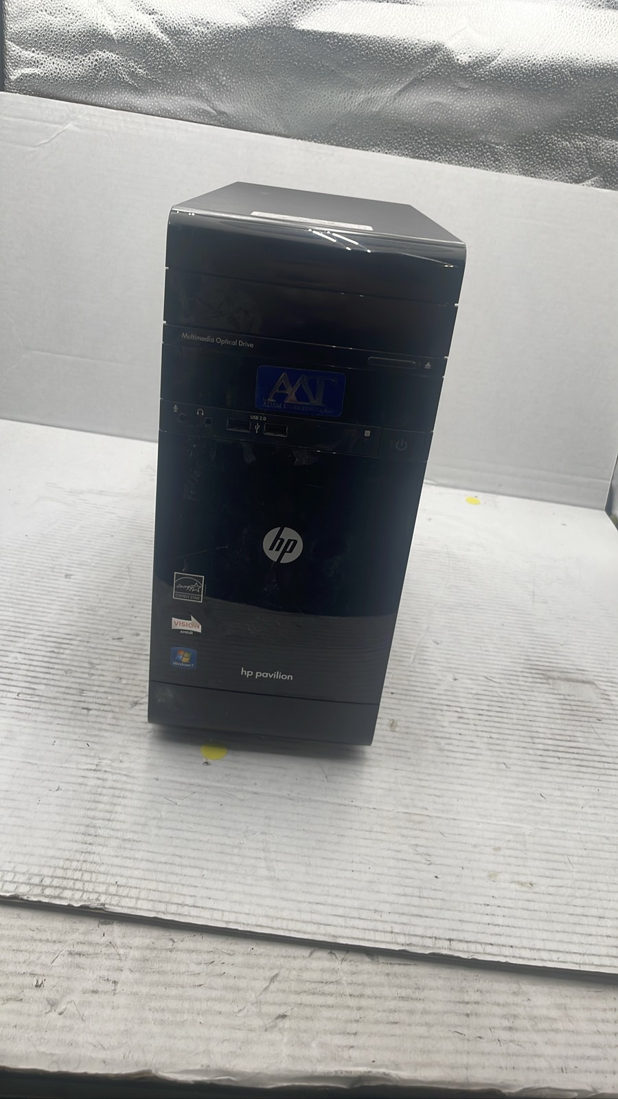 HP Pavilion P2-1124 AMD E-300 Dual-Core Processor Desktop PC Tower No HDD