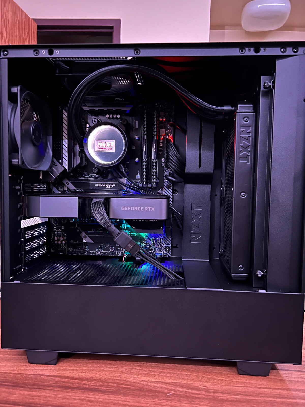 PROFESSIONAL BLACK - MINIMALIST CUSTOM BUILT GAMING & STREAMING PC