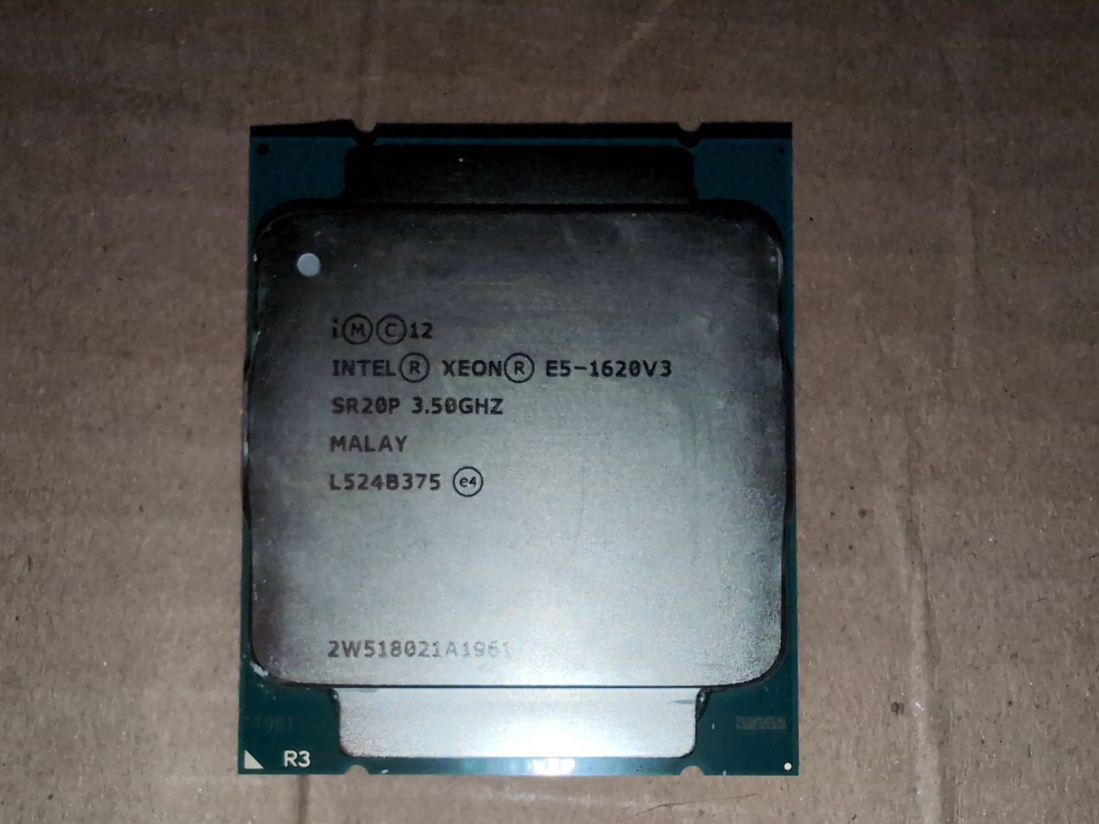 Intel Xeon E5-1620v3 3.5Ghz 10M Cache 4C/8T Sockets FCLGA2011-3 SR20P