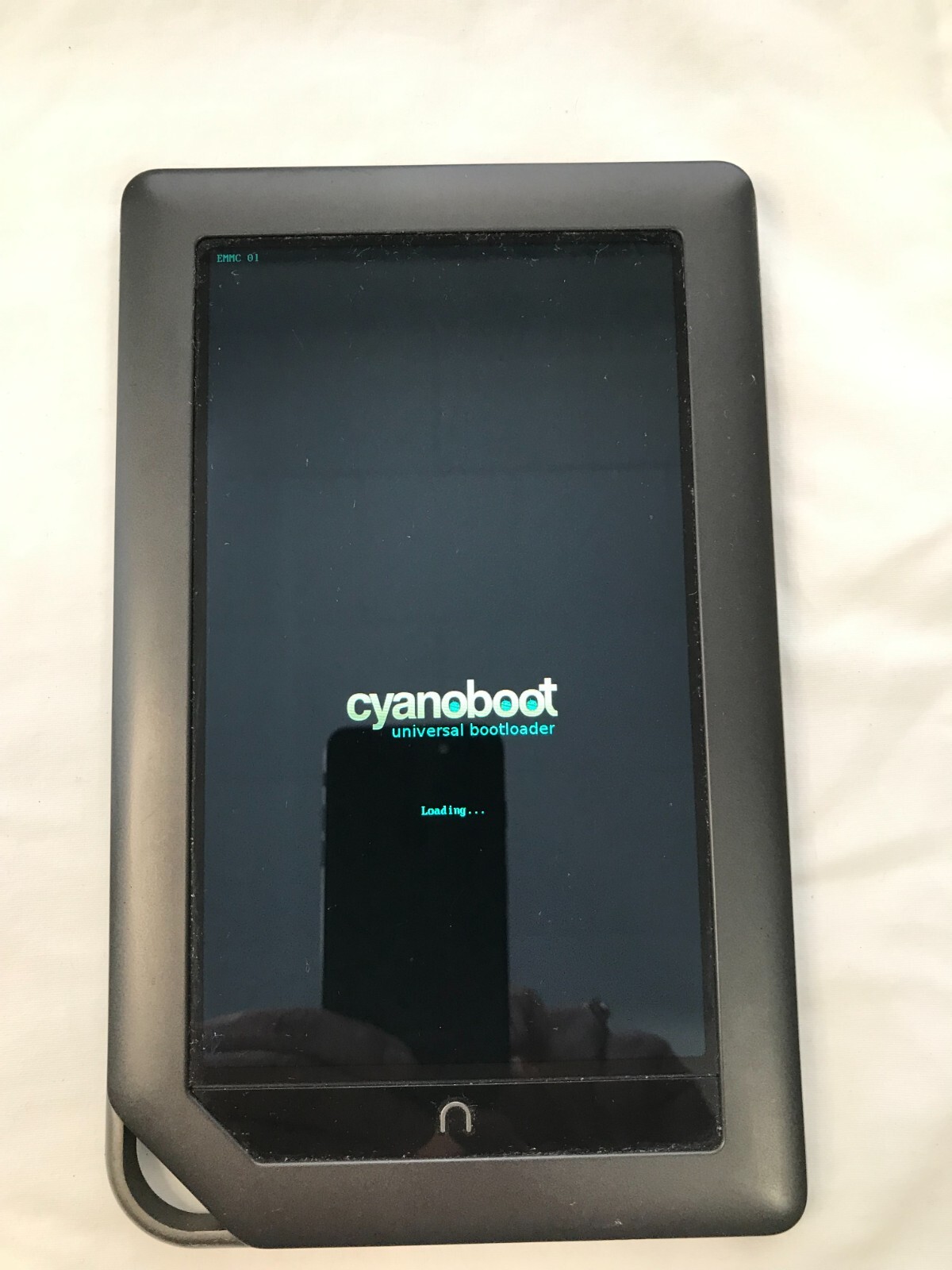 DIGILAND DL701Q 8gb WiFi         ***SPECIAL PRICING***