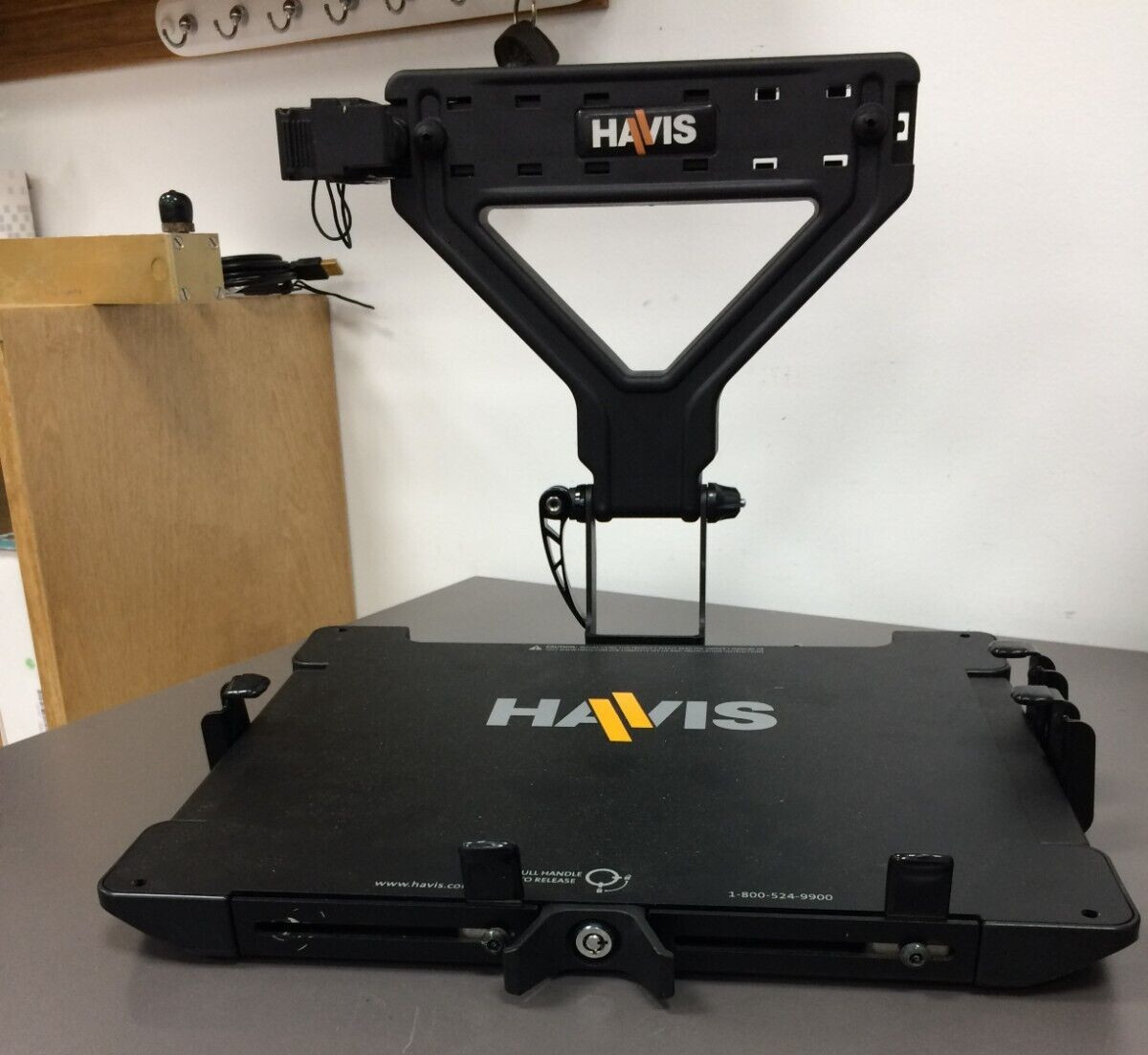 HAVIS UT-101 Universal Rugged Cradle for approx 11″-14″ Computing Devices