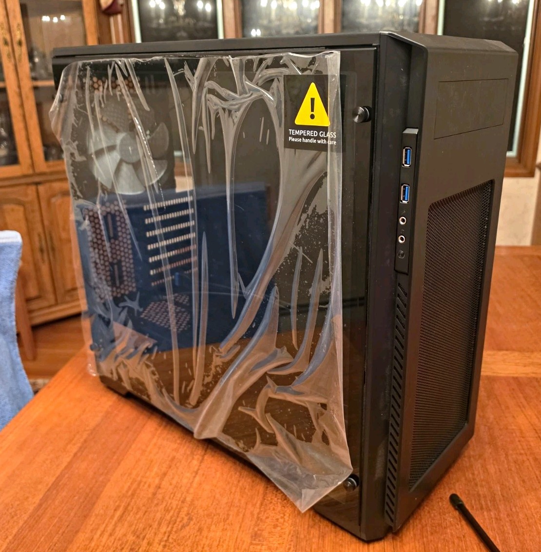 Phanteks Pro M Series Tempered Glass ATX Mid Tower Case Black PH-ES515PTG