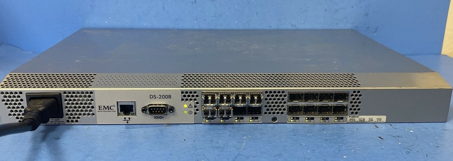 EMC² DS-200B SILKWORM 200E FIBRE CHANNEL SWITCH  EM-220E-R0001