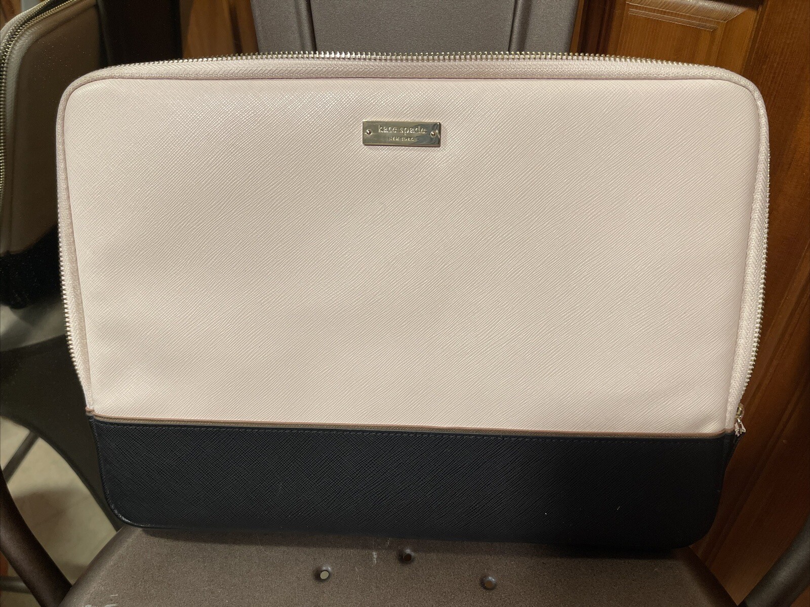 Kate Spade Black & Pink Padded Laptop Case Zip Computer Sleeve Saffiano Leather