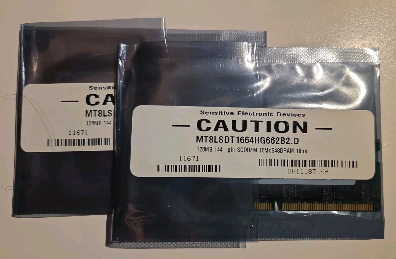 2 Pcs New 128MB Micron SODIMM RAM MT8LSDT 1664HG662B2 