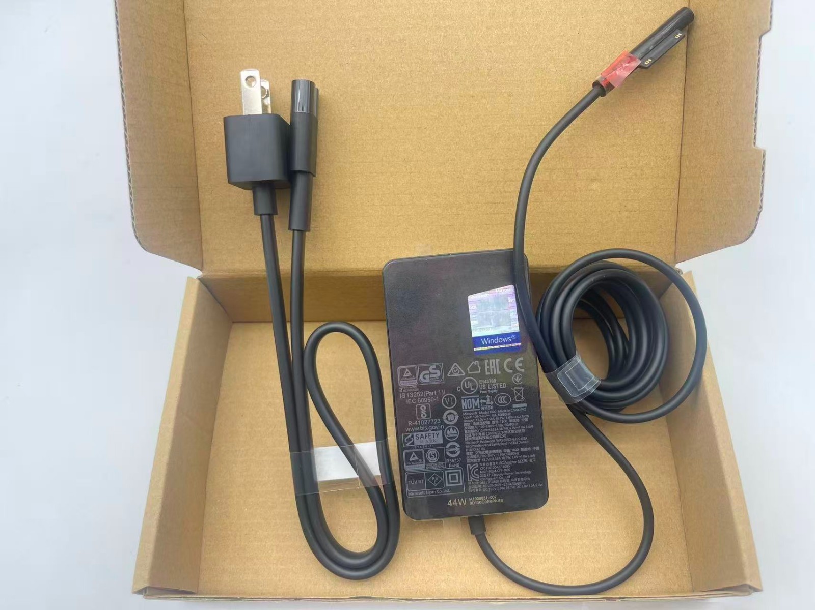 OEM 127W 1932 1832 US7-00001 Charger For Microsoft Surface Pro 7/8/X Go 3/2/1 US