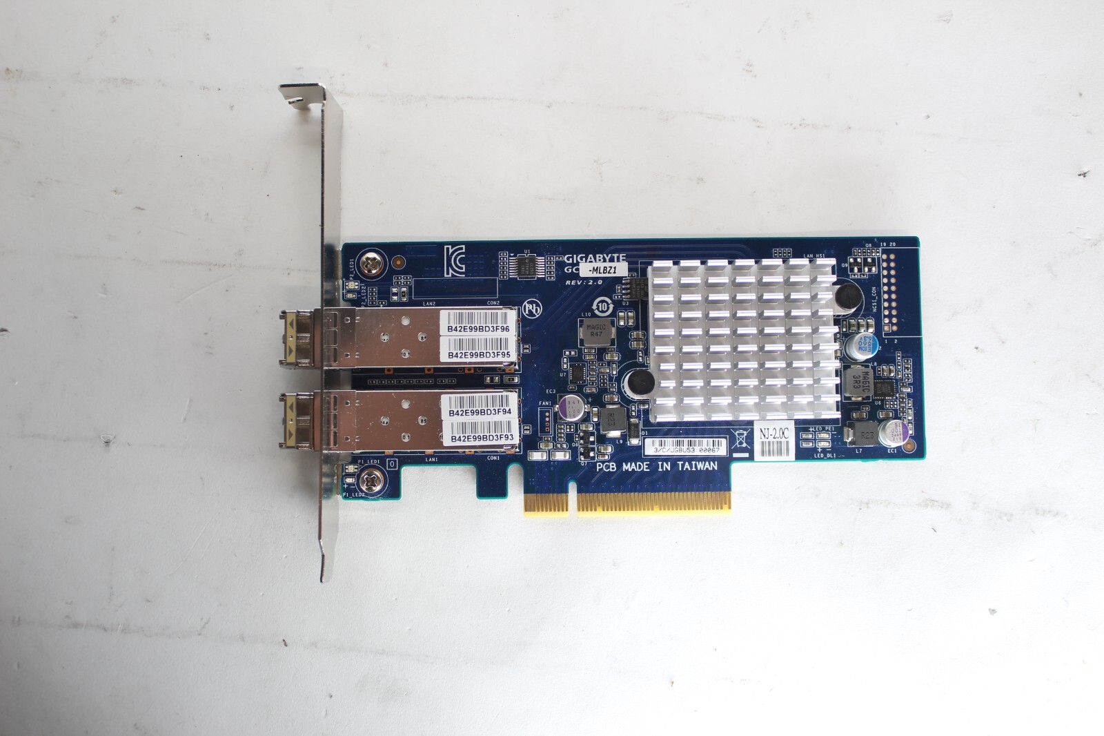 Gigabyte Dual Port 10Gb Network Card HH GC-MLBZ1 W/ SFPs FTLX8574D3BCL High