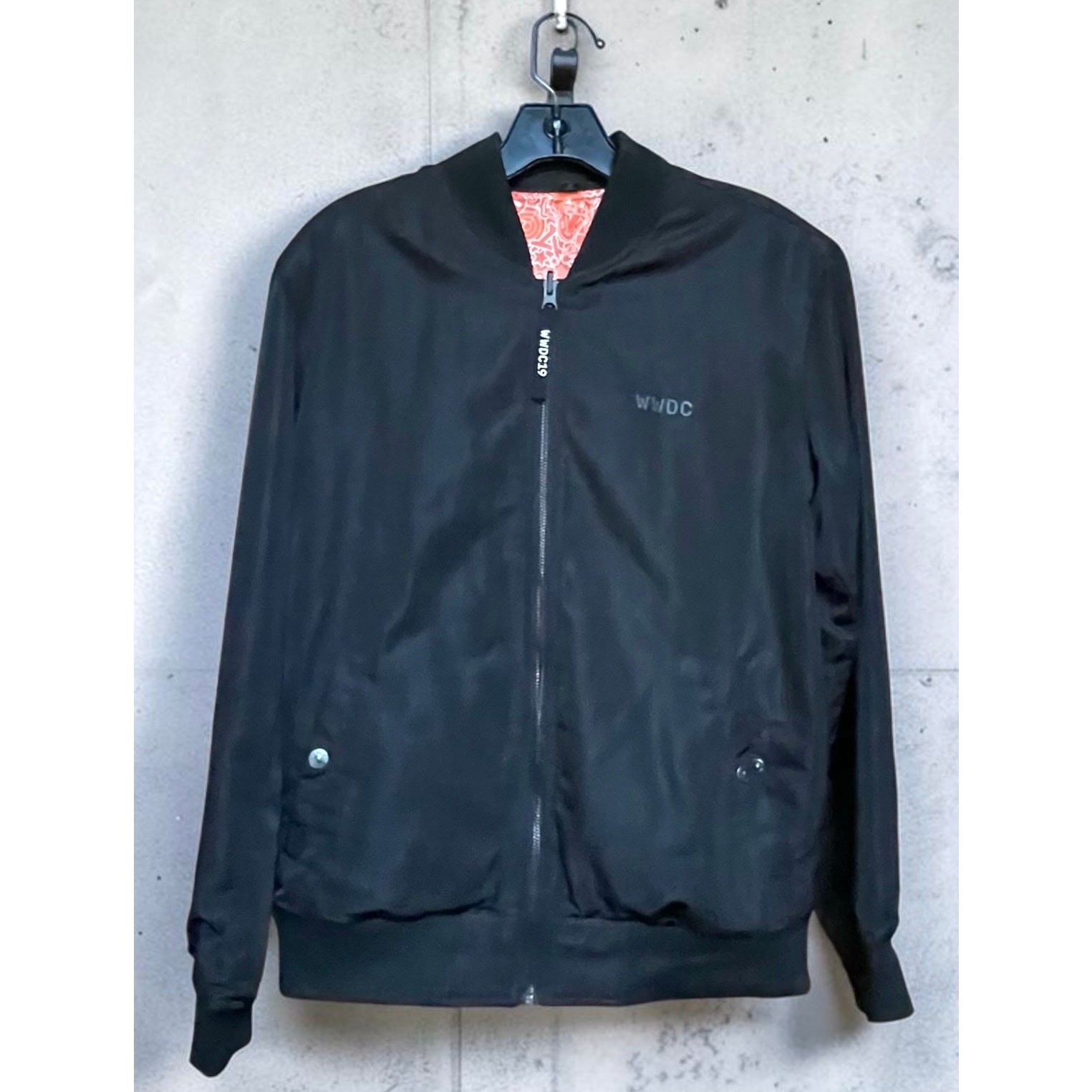 Apple Developers Conference (WWDC) 2019 Reversible Bomber Jacket M Medium